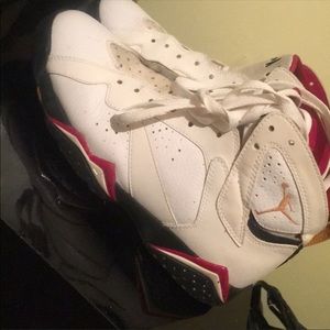 Bronze White Cardinal 7’s